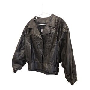 Vintage 1980’s Black Textured Leather Jacket By Comint  Argentina Women’s Small